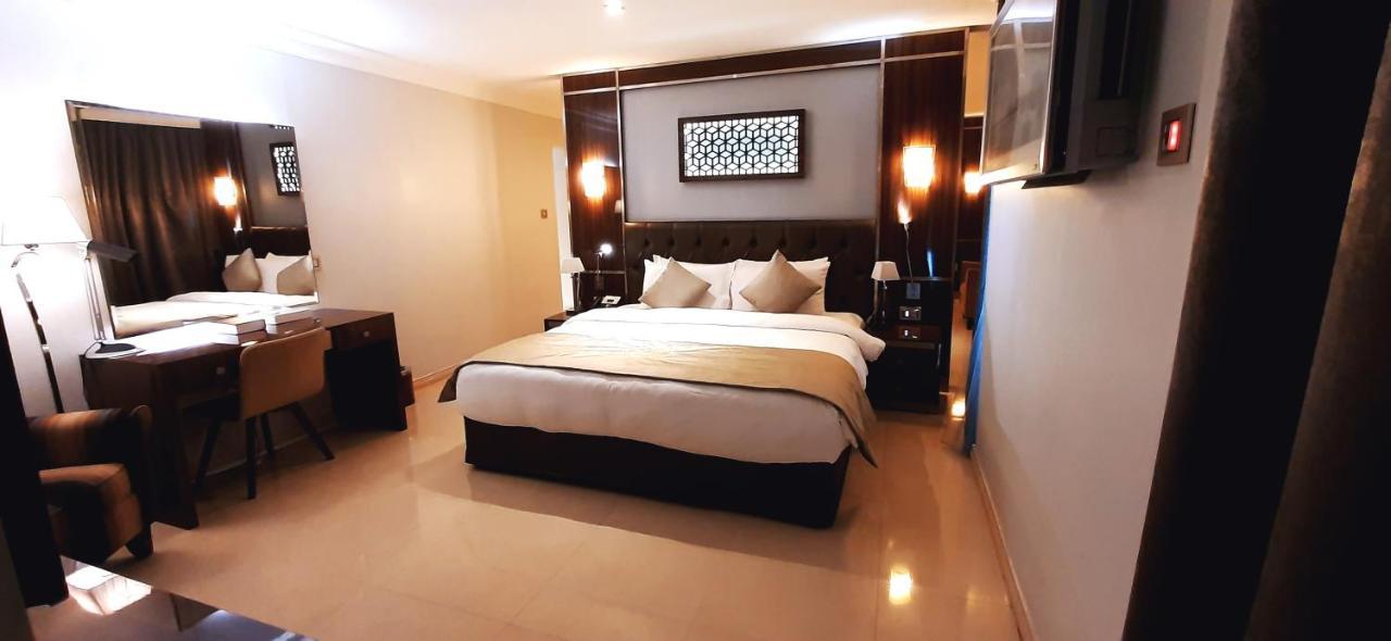 Tio Sea Resort Al Khor Exteriér fotografie A bedroom at the hotel