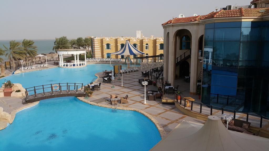 Tio Sea Resort Al Khor Exteriér fotografie The Dead Sea Spa Hotel