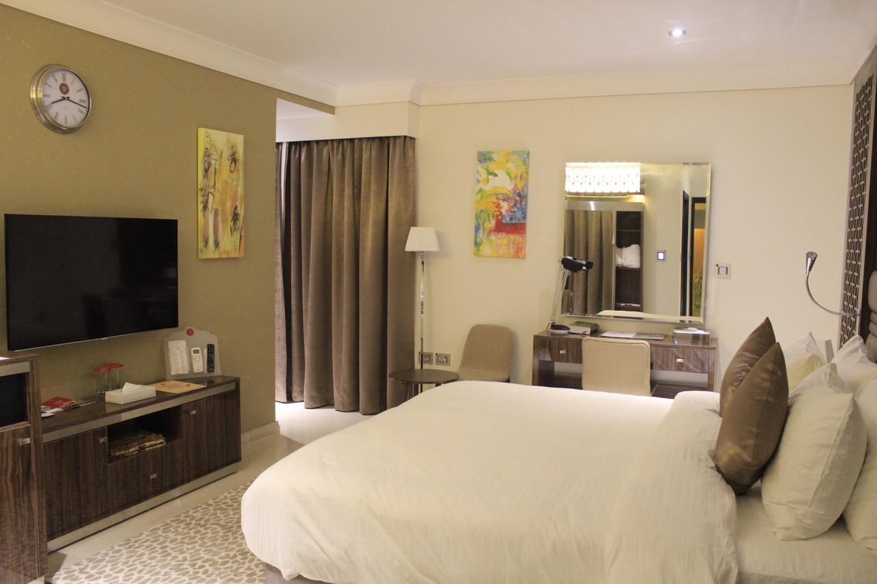 Tio Sea Resort Al Khor Exteriér fotografie A bedroom at the hotel